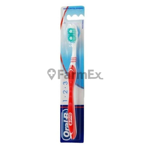 Cepillo dental Oral-B Medio 1°2°3